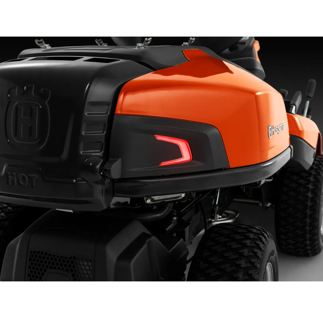 HUS_970542601_5 Τρακτέρ Rider Husqvarna 320X AWD