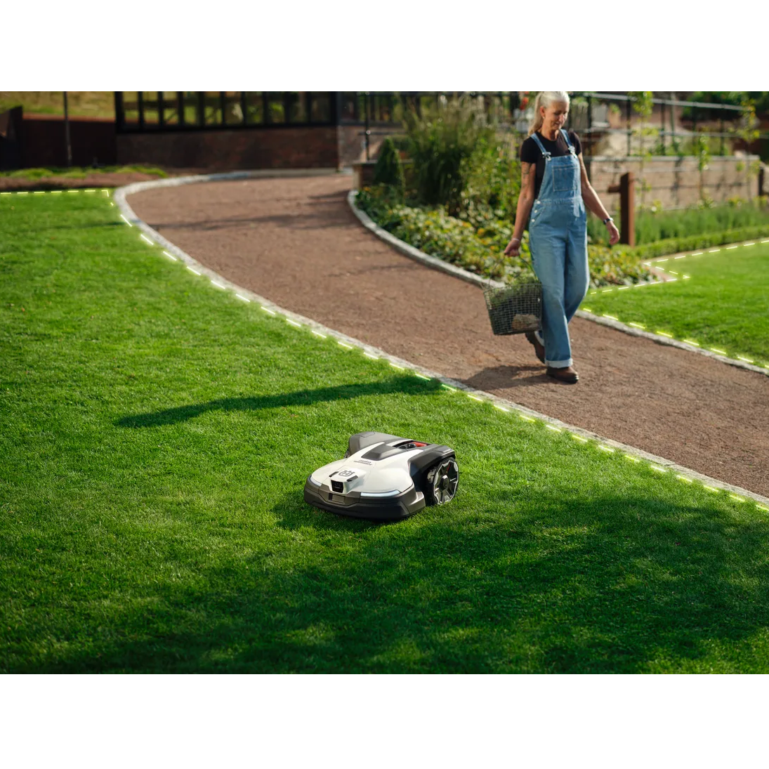 HUS_970820121_1 Ρομποτικό Husqvarna 430V NERA